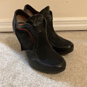y3 mira boot